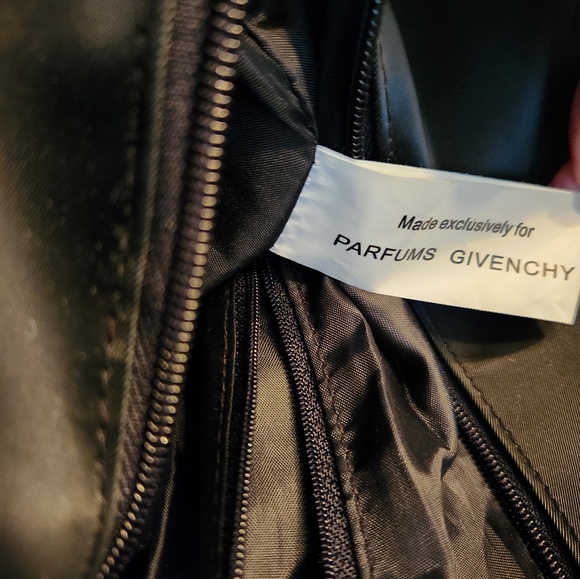 Givenchy Parfums L Nylon Tote - Picture 7 of 15